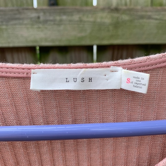 Pink Sweater - Picture 3 of 4